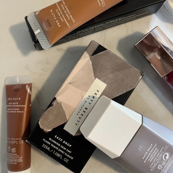 Fenty Beauty Bundle - Picture 3 of 4